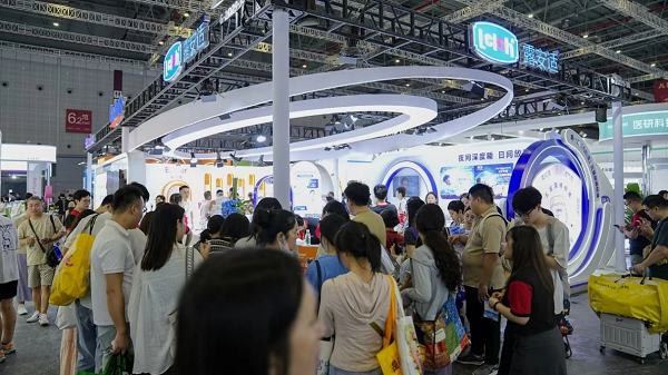 露安适微气候升级亮相CBME 露乐集团15年医研实力重定薄皮肤健康标尺