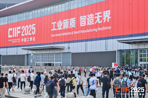 ​桥田动态 | 多展位跨域协同，桥田快换盘持续赋能机器人“无界切换”