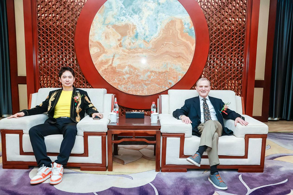 盗龄医生新健康,解析新商业快速发展的“奥秘”