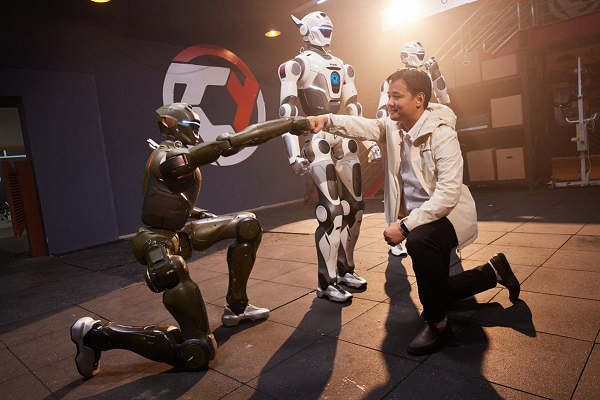 10亿融资赋能!众擎T800重磅面市,加速产业化进程