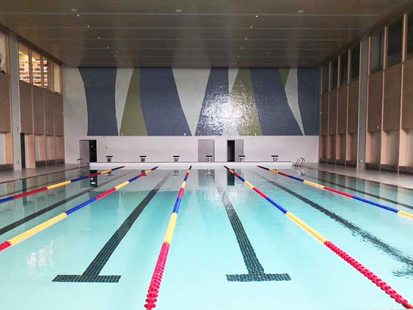 适配教育场景，兼顾安全能效：AQUA爱克解锁成都学校高品质泳池