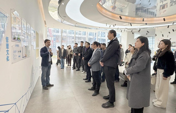 江苏省青企联×阿里云×端木软件联合举办企业深度探访专委会