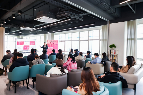 企业出海合规与全球架构设计，ENCOR安客尔携手青浦区举办企业出海战略专题研讨会