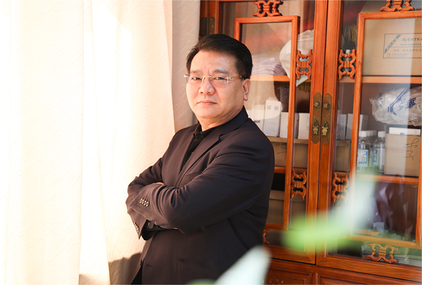  从医者到标杆李平书写中医针灸新华章